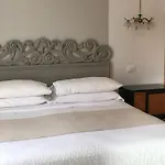 55 Bed & Breakfast